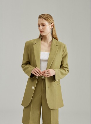 MACADAMIA BLAZER&SHORTS (PISTACHIO GREEN)