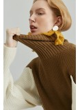 PAISLEY TURTLENECK JUMPER (CAMEL AND WHITE)