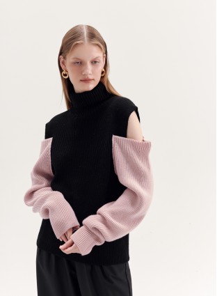 PAISLEY TURTLENECK JUMPER (PINK AND BLACK)